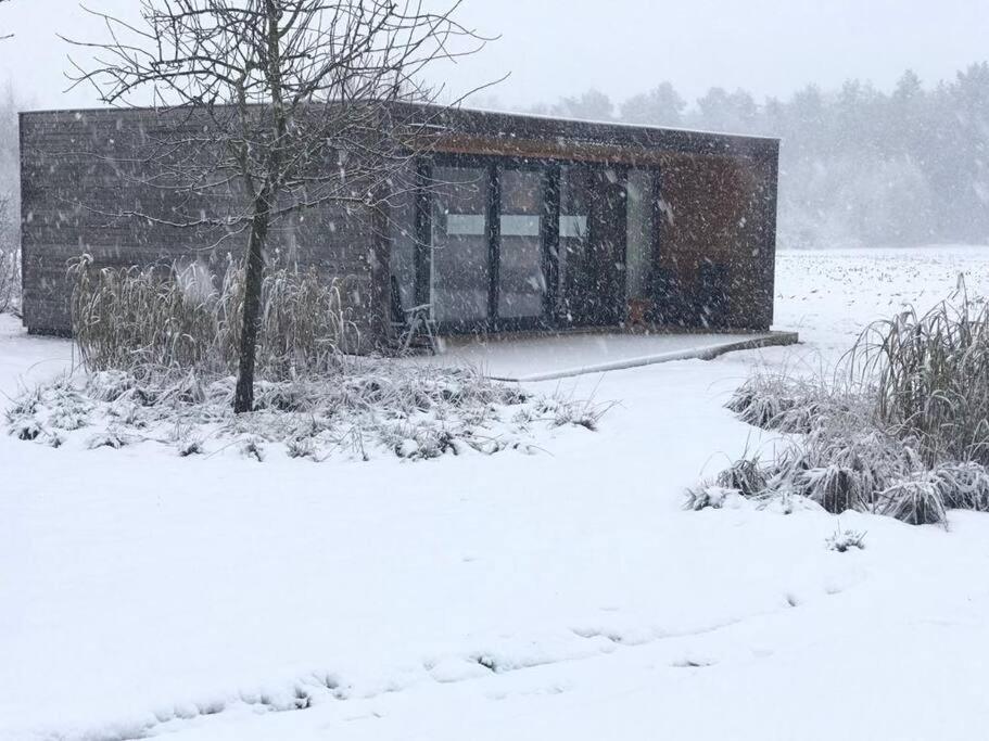Sfeervol Chalet Midden In De Natuur Halle Exterior photo